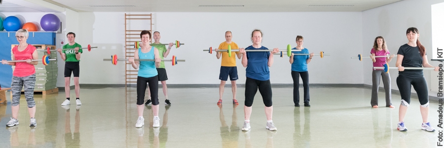 Fitness_2_HantelnVorhalte.jpg